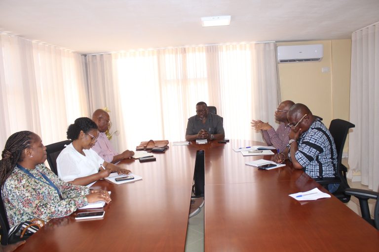 PORTO DO NAMIBE E RÁDIO NACIONAL DE ANGOLA DE MÃOS DADAS PARA O LANÇAMENTO DO PROGRAMA “ÂNCORA” NA EMISSORA DE MOÇÂMEDES